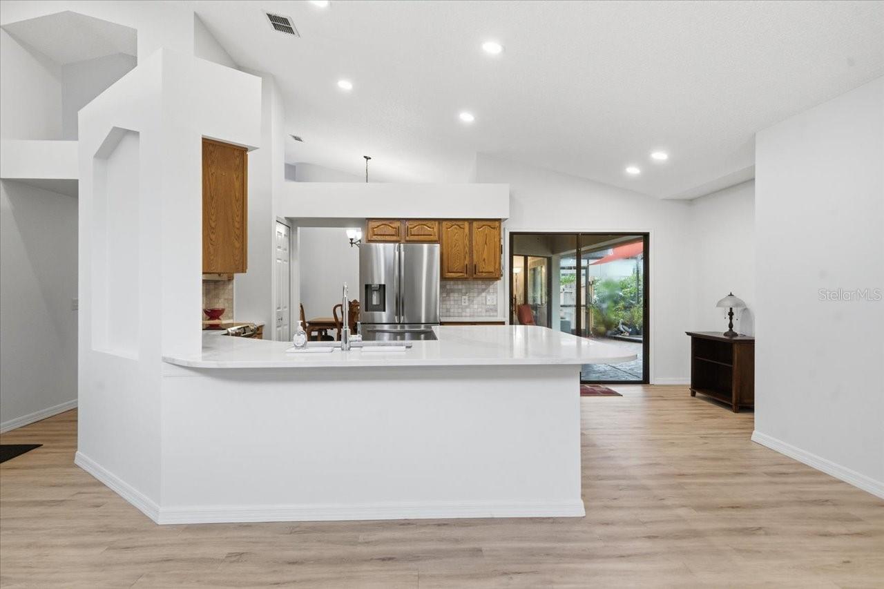 KEYSTONE CROSSINGS - Residential