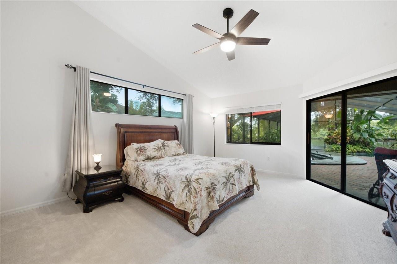 KEYSTONE CROSSINGS - Residential