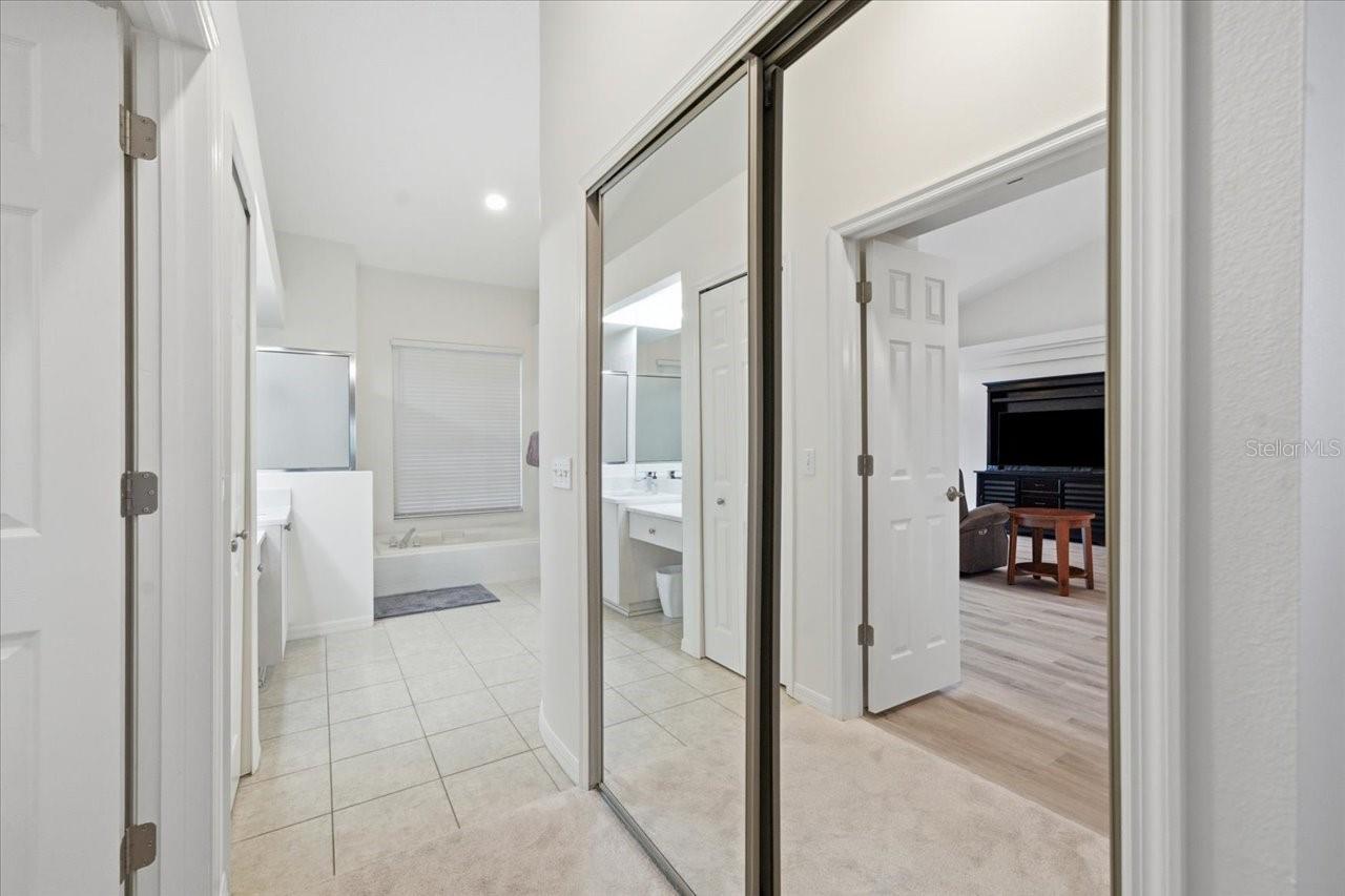 KEYSTONE CROSSINGS - Residential