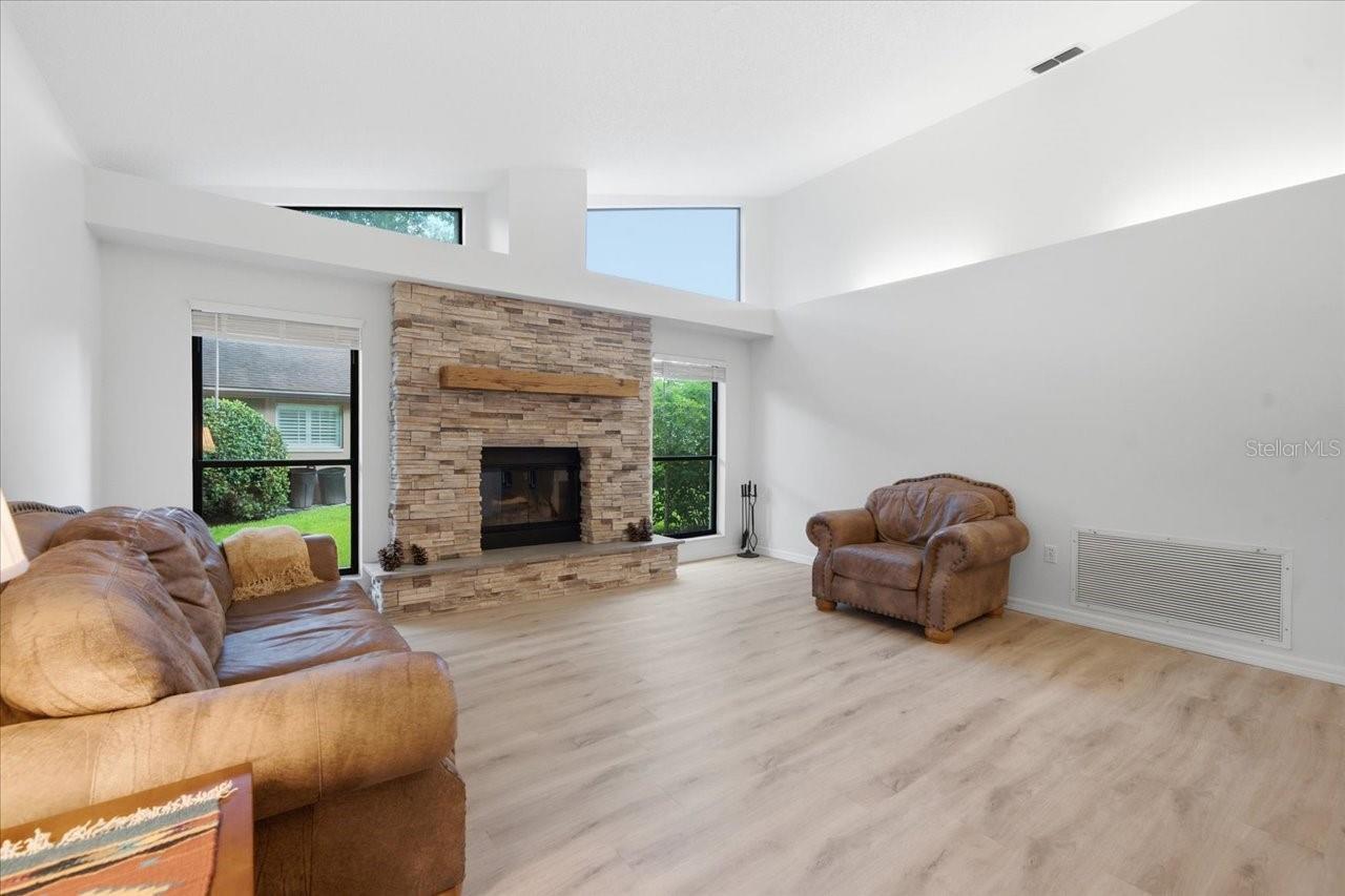 KEYSTONE CROSSINGS - Residential
