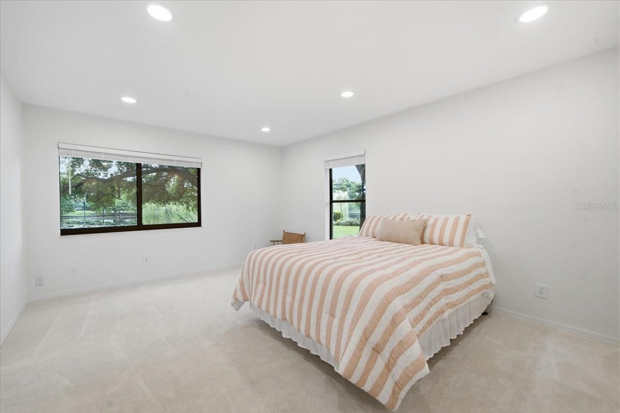 KEYSTONE CROSSINGS - Residential