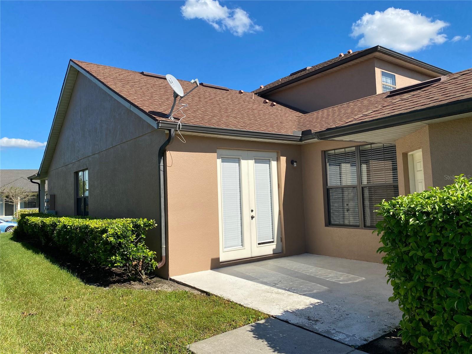 CHARTRES GARDENS B - Residential Lease