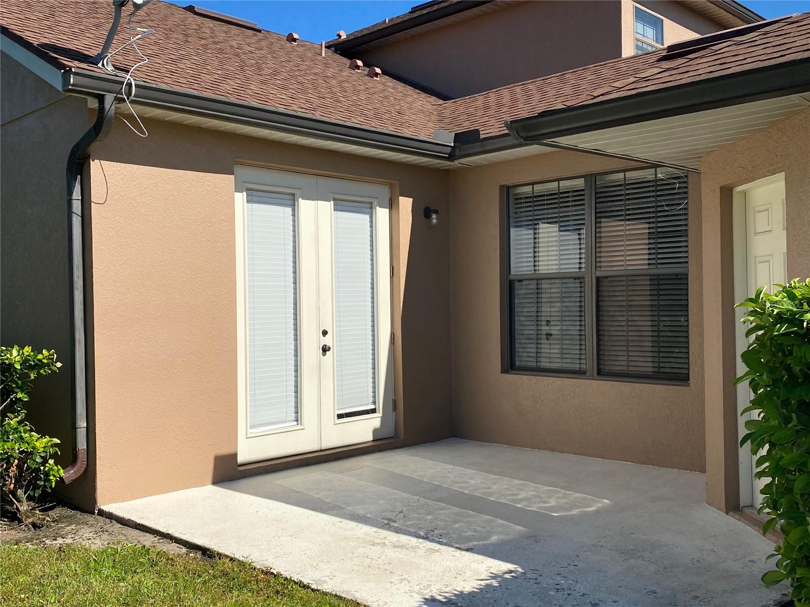 CHARTRES GARDENS B - Residential Lease