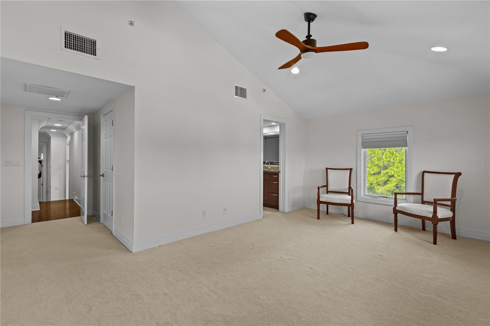VENETIAN BAY - Residential