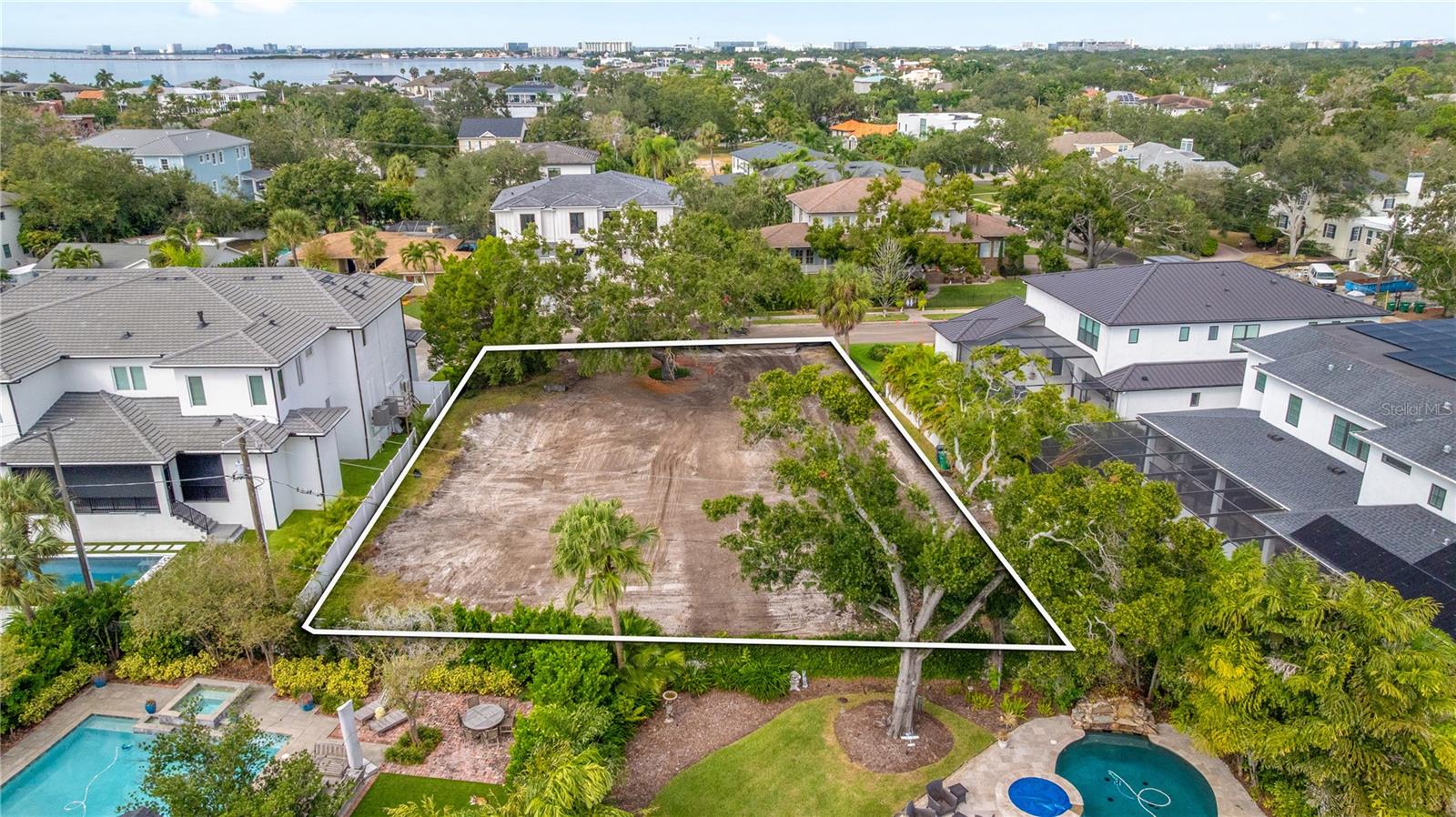 SUNSET PARK - Residential