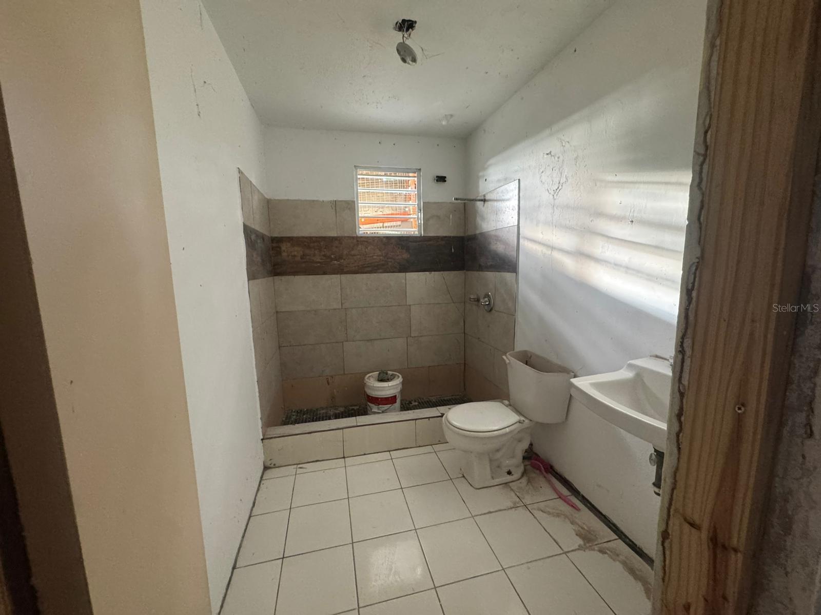 COMUNIDAD BARRIADA GARNIER - Residential