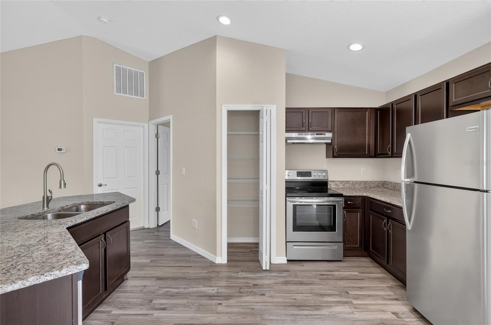 MARION OAKS UNIT 12 - Residential