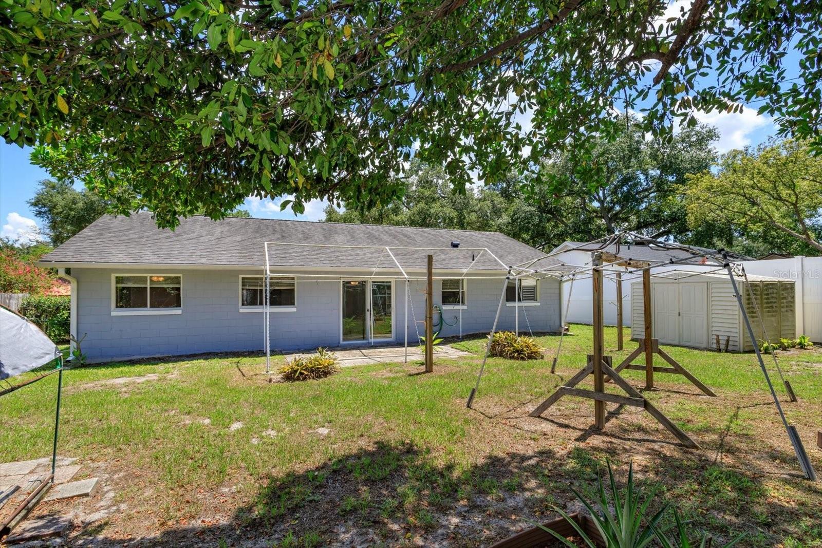 RIVERSIDE WOODS - Residential