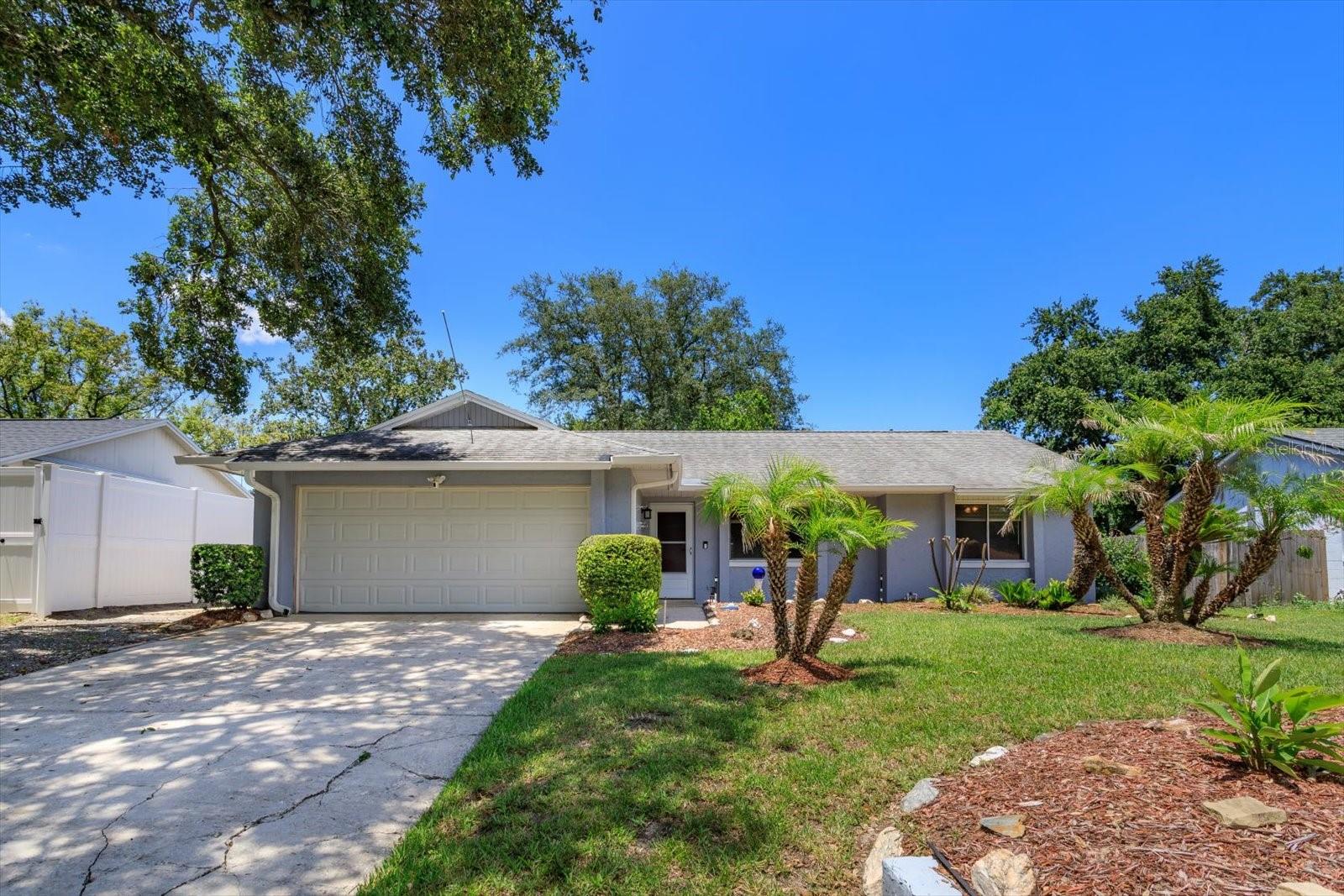 RIVERSIDE WOODS - Residential