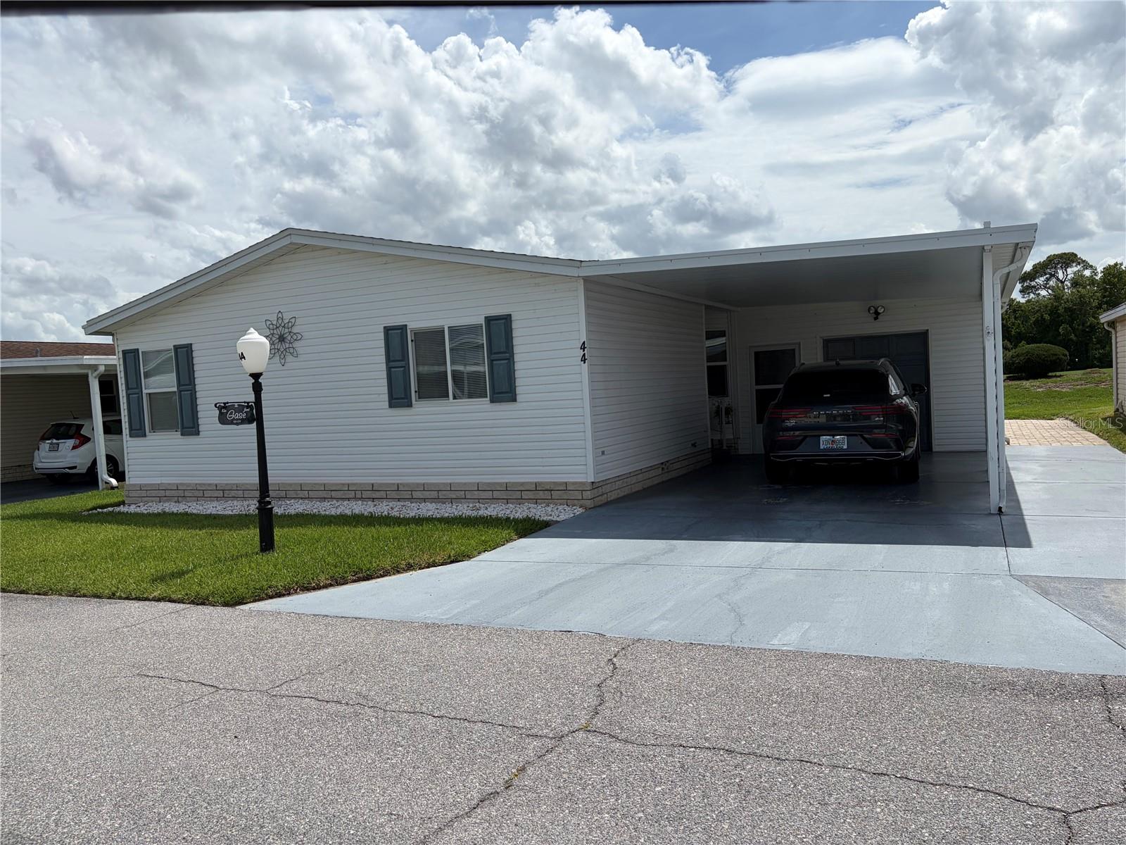 SWEETWATER GOLF & TENNIS CLUB ADD 01 - Residential