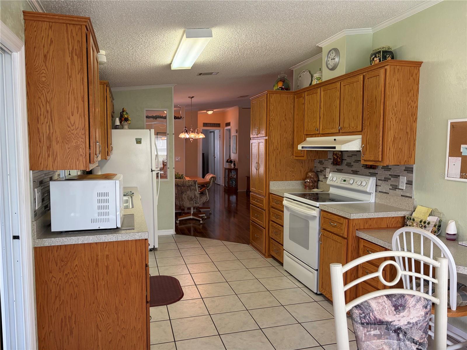 SWEETWATER GOLF & TENNIS CLUB ADD 01 - Residential