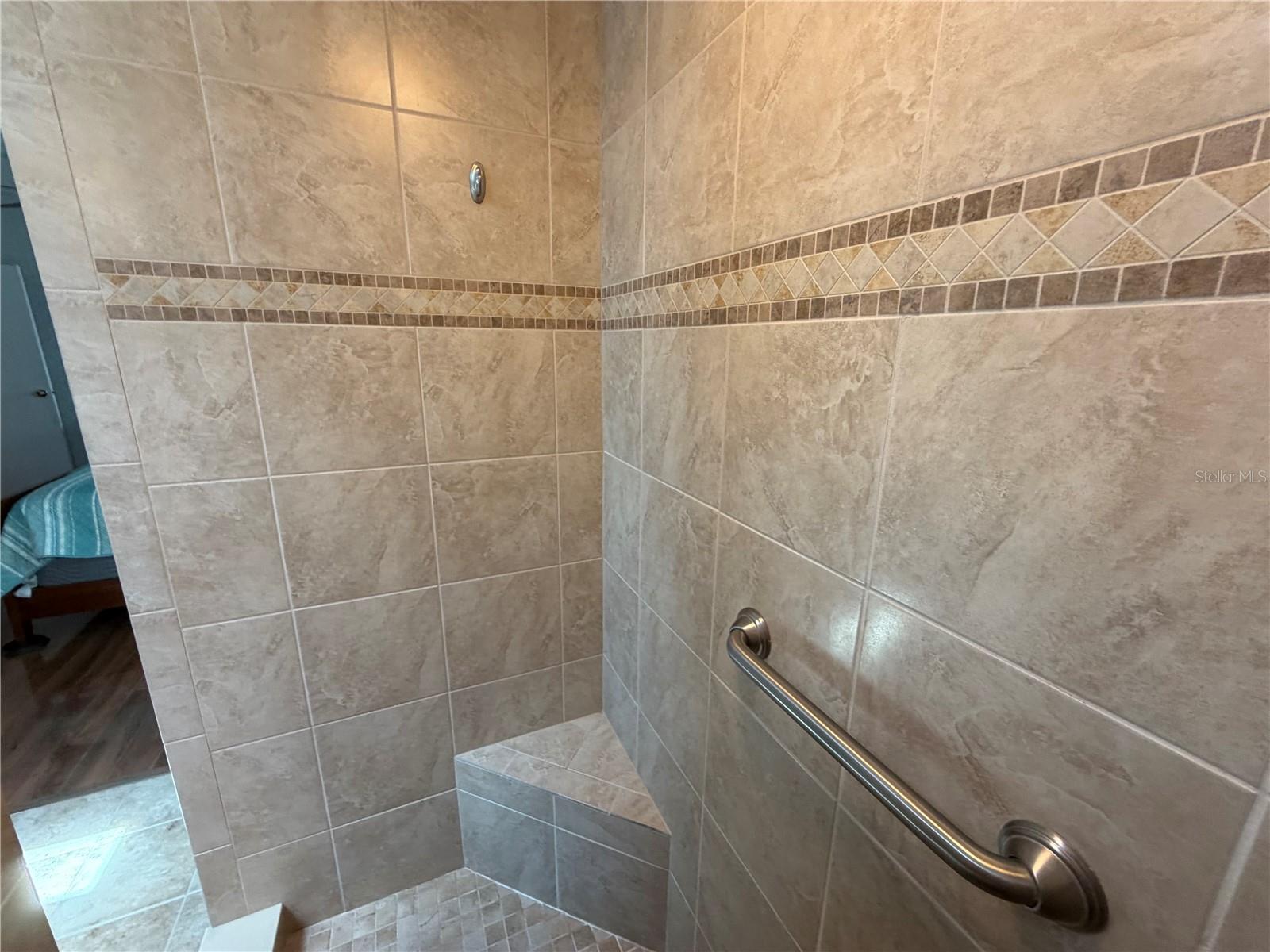 SWEETWATER GOLF & TENNIS CLUB ADD 01 - Residential