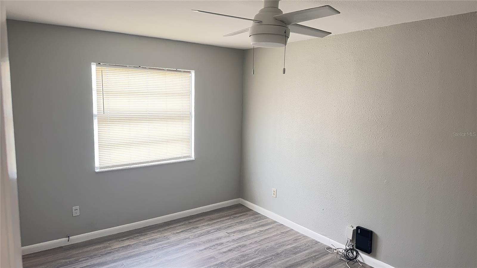 MAC DILL CONDO - Residential