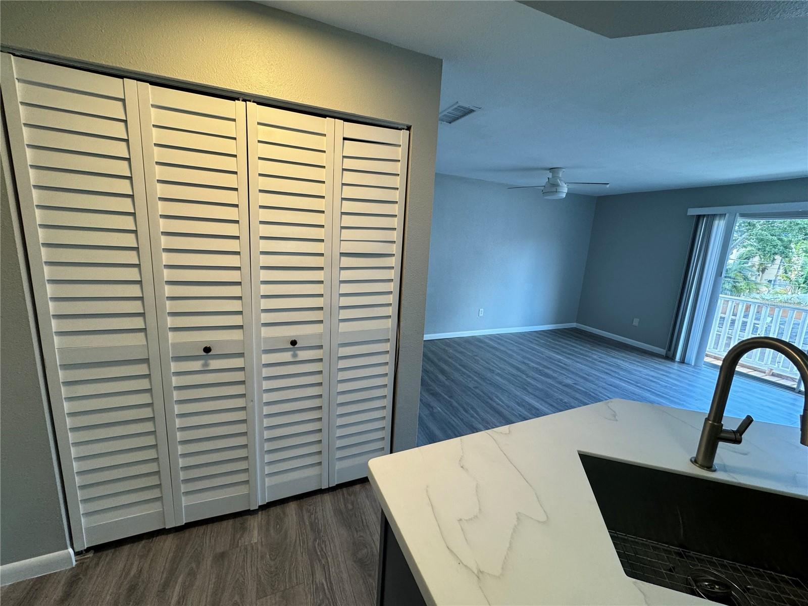 MAC DILL CONDO - Residential