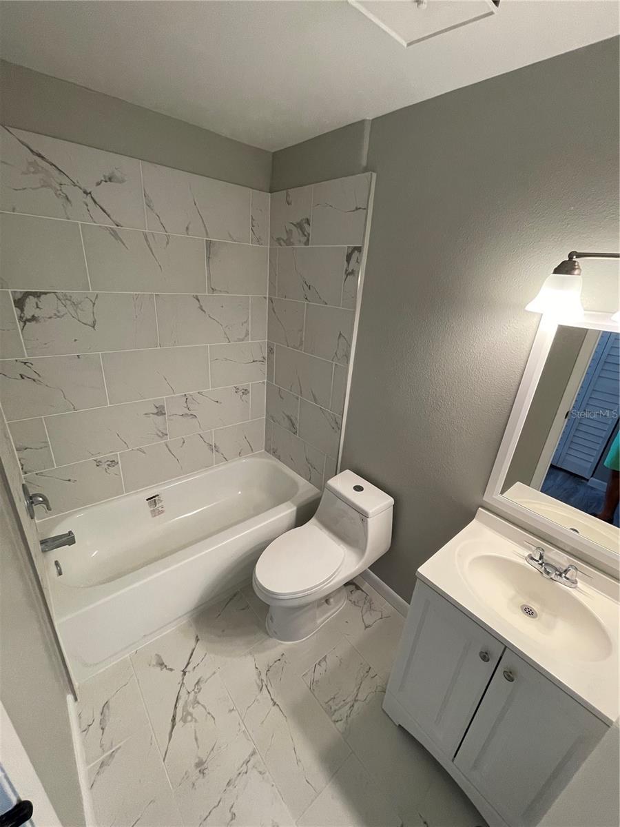MAC DILL CONDO - Residential