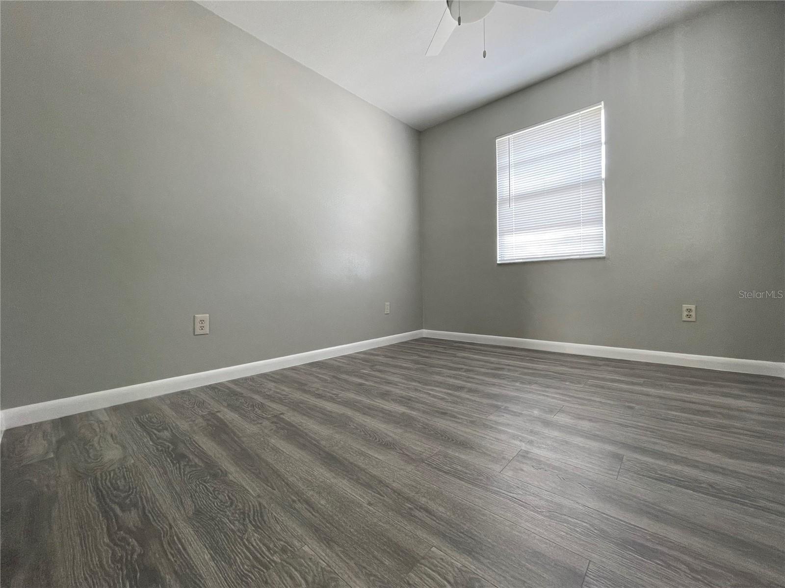 MAC DILL CONDO - Residential