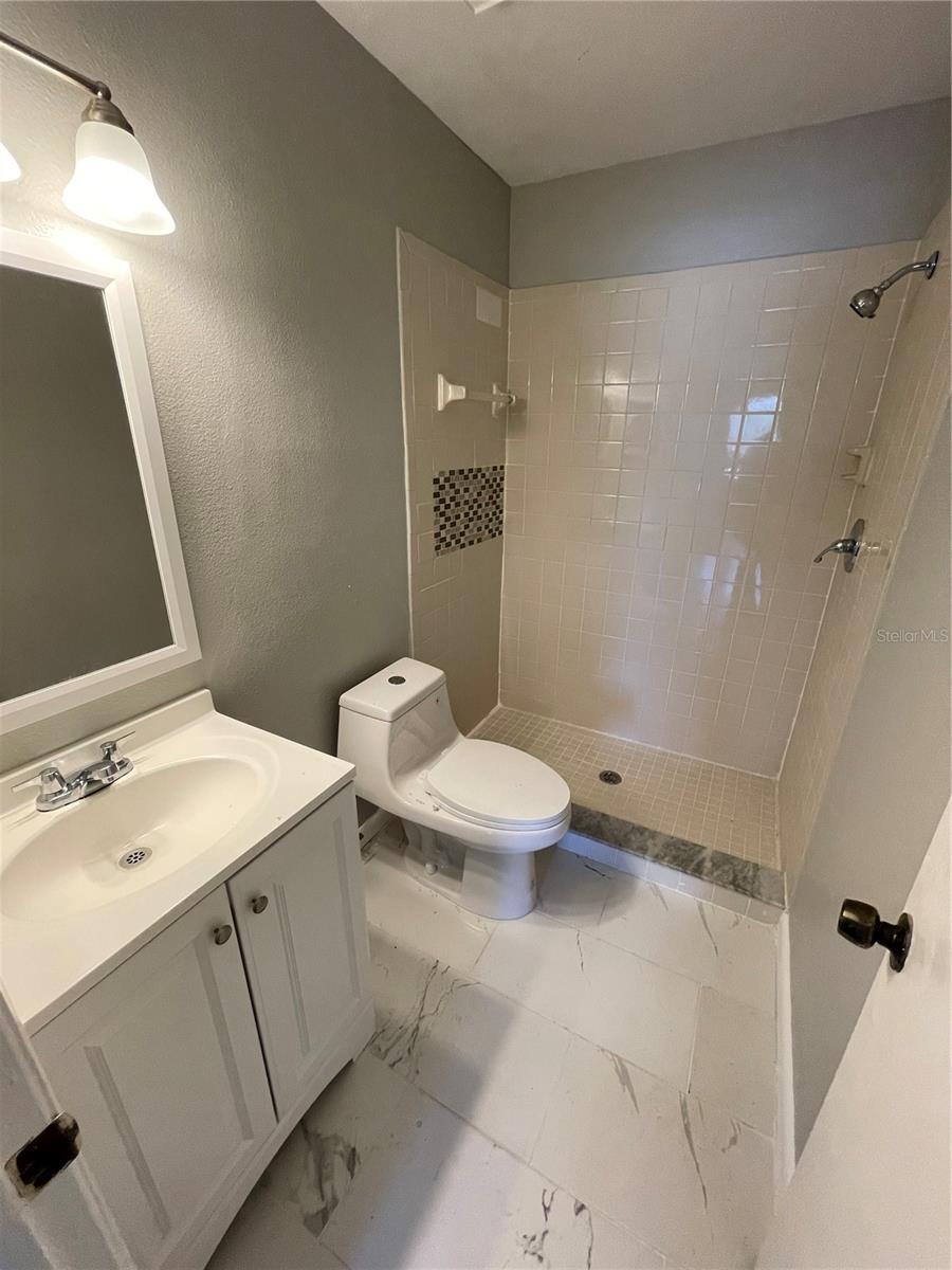MAC DILL CONDO - Residential