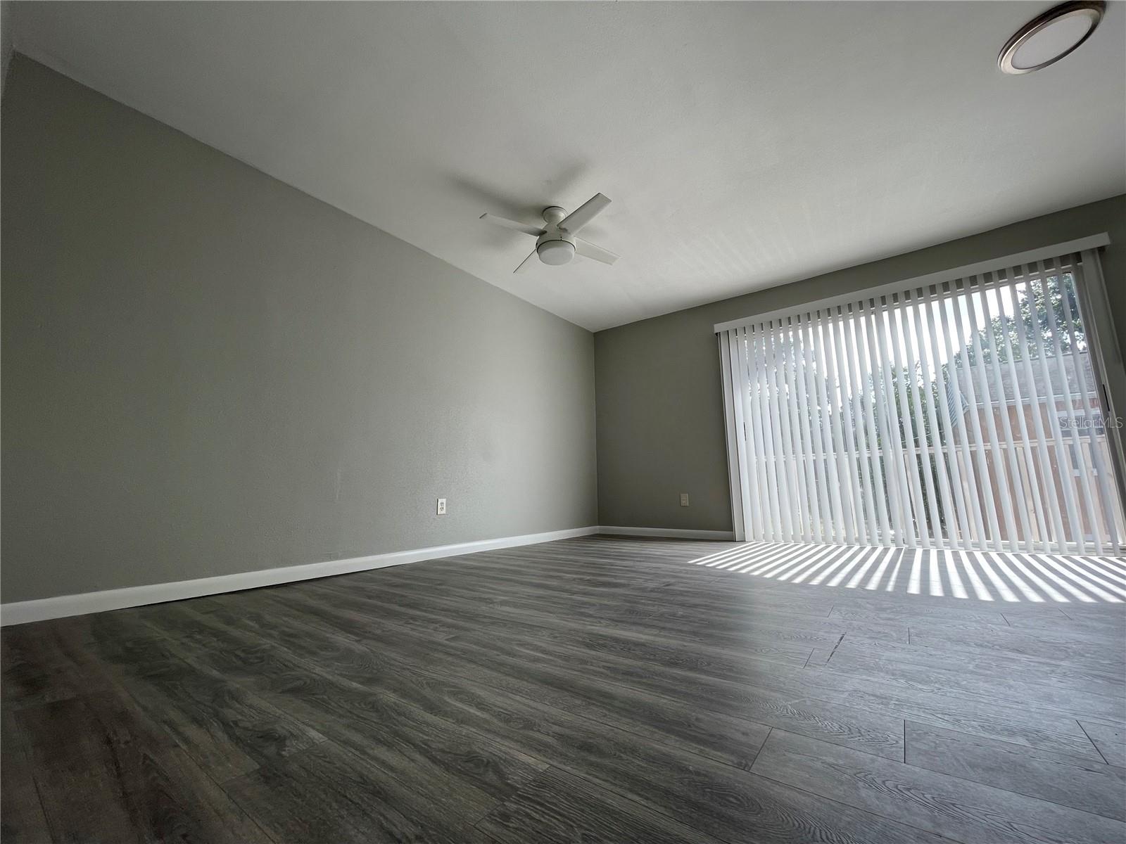 MAC DILL CONDO - Residential