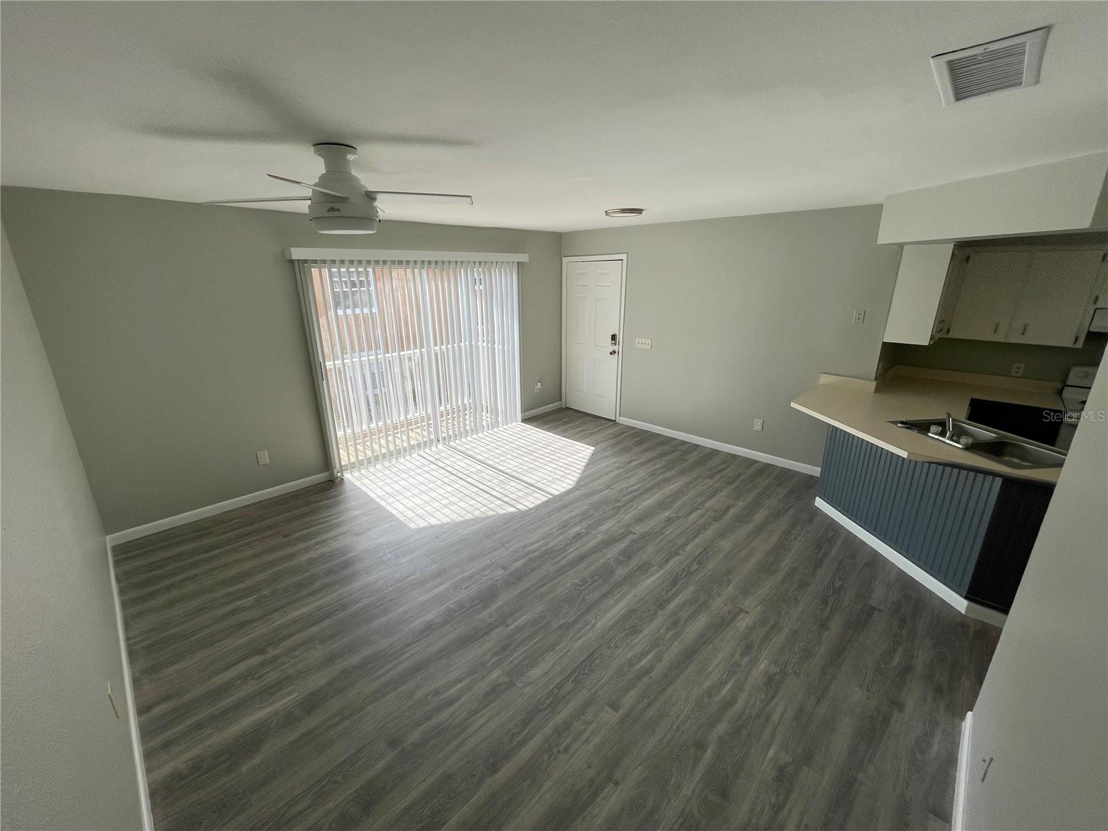 MAC DILL CONDO - Residential