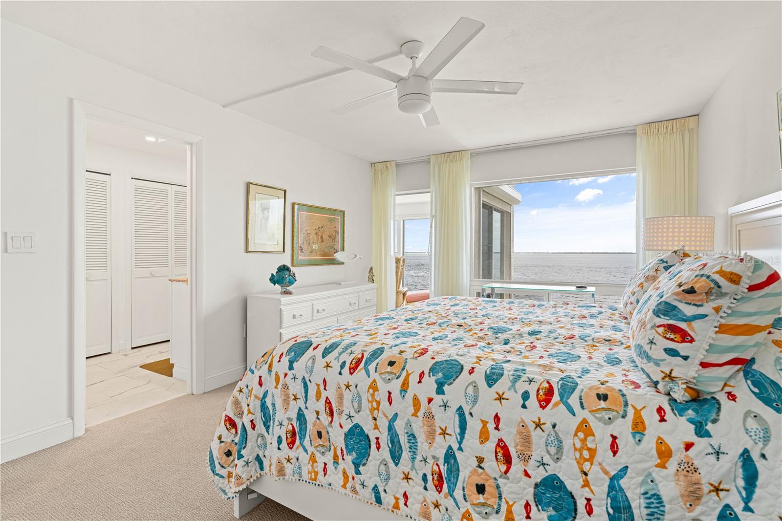 COLONY POINT - Residential