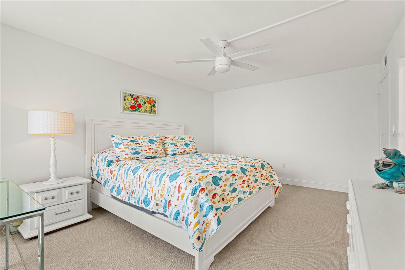 COLONY POINT - Residential
