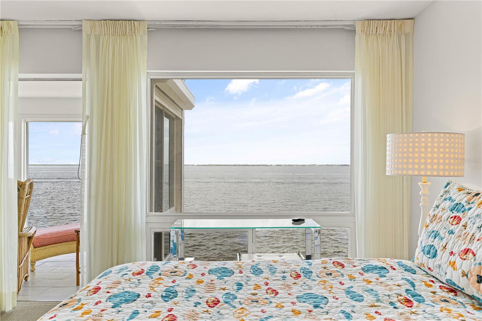 COLONY POINT - Residential
