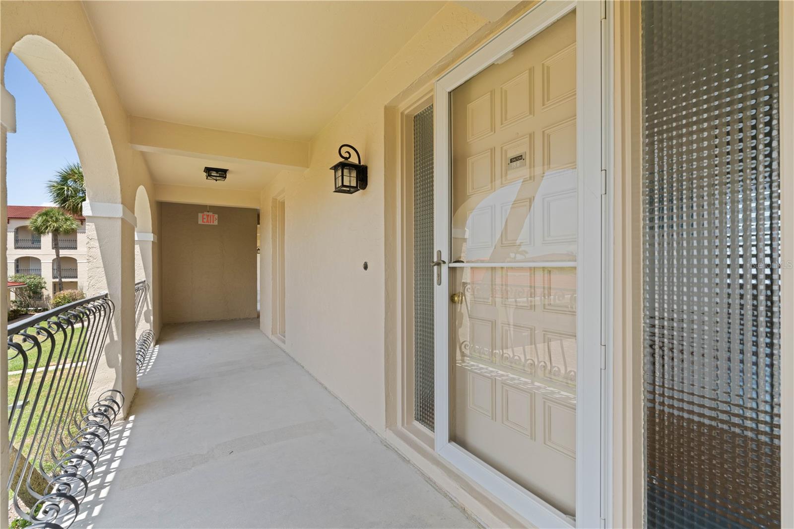 COLONY POINT - Residential