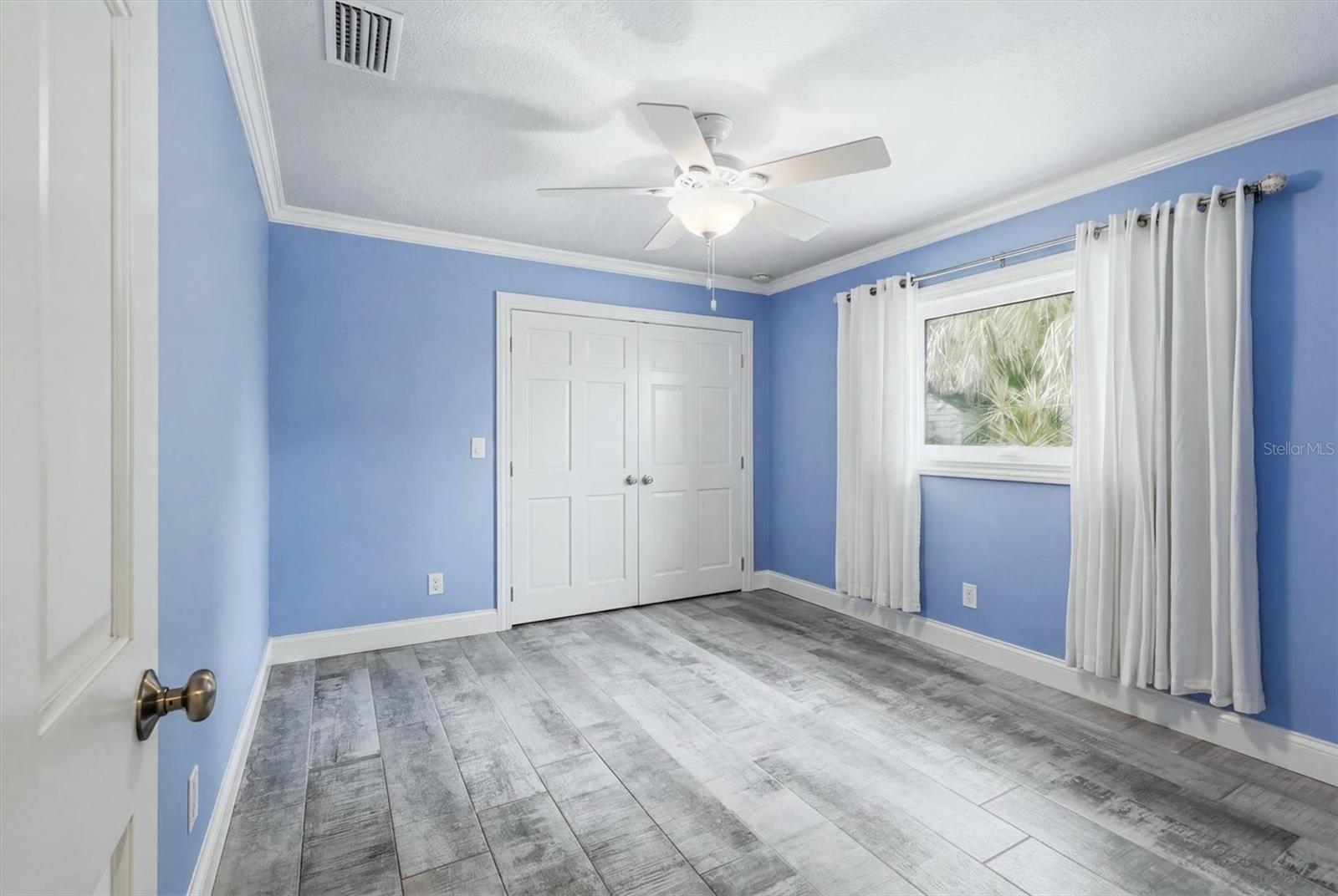 ACREAGE & UNREC - Residential