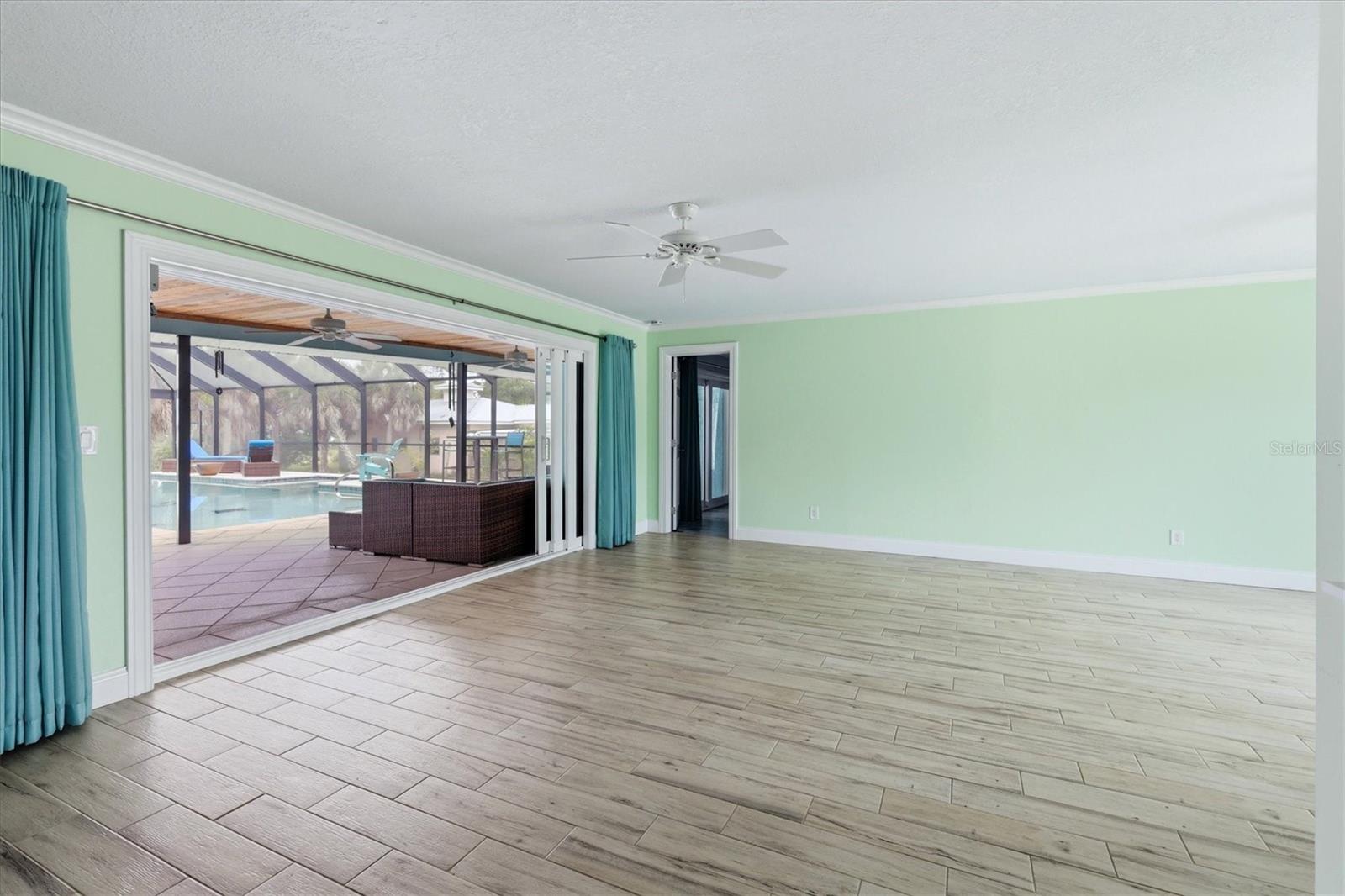 ACREAGE & UNREC - Residential