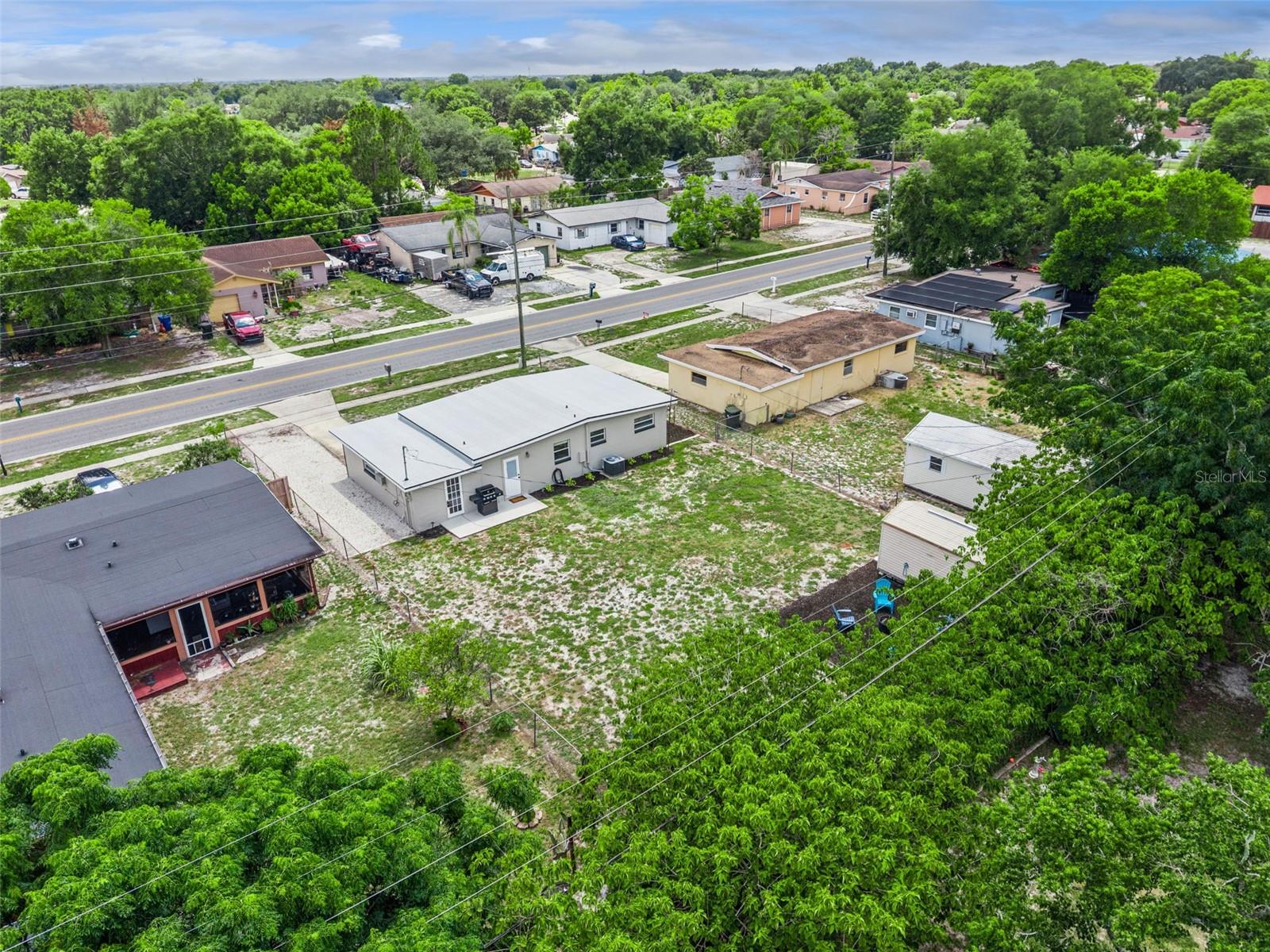 PEACH LAKE MANOR - Residential