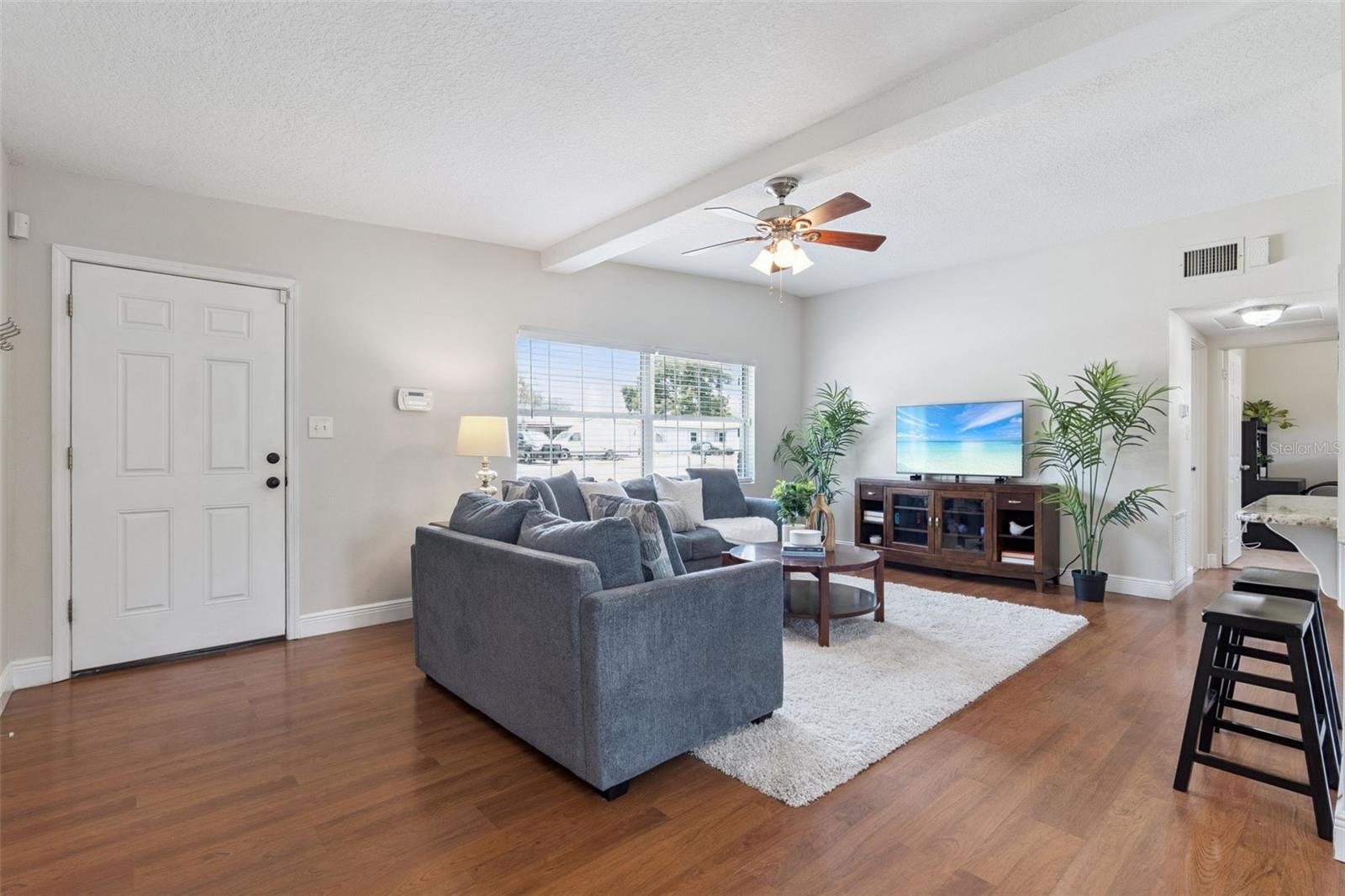 PEACH LAKE MANOR - Residential