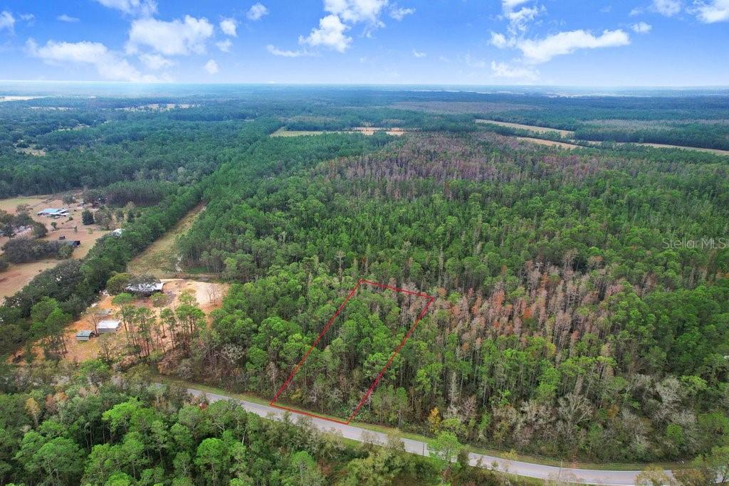 UNREC GROVELAND ESTATES TR 30 - Land