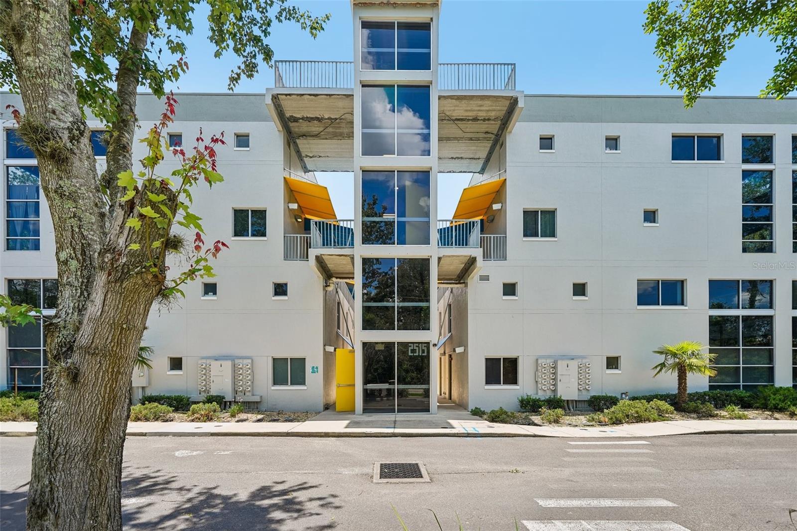 LOFTS OASIS CONDO - Residential