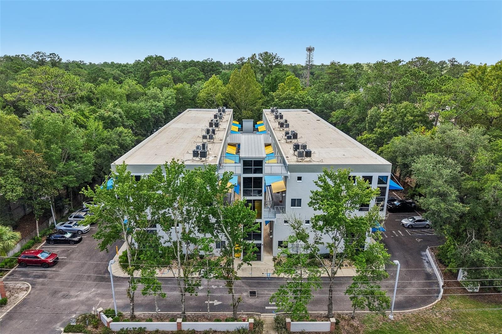 LOFTS OASIS CONDO - Residential