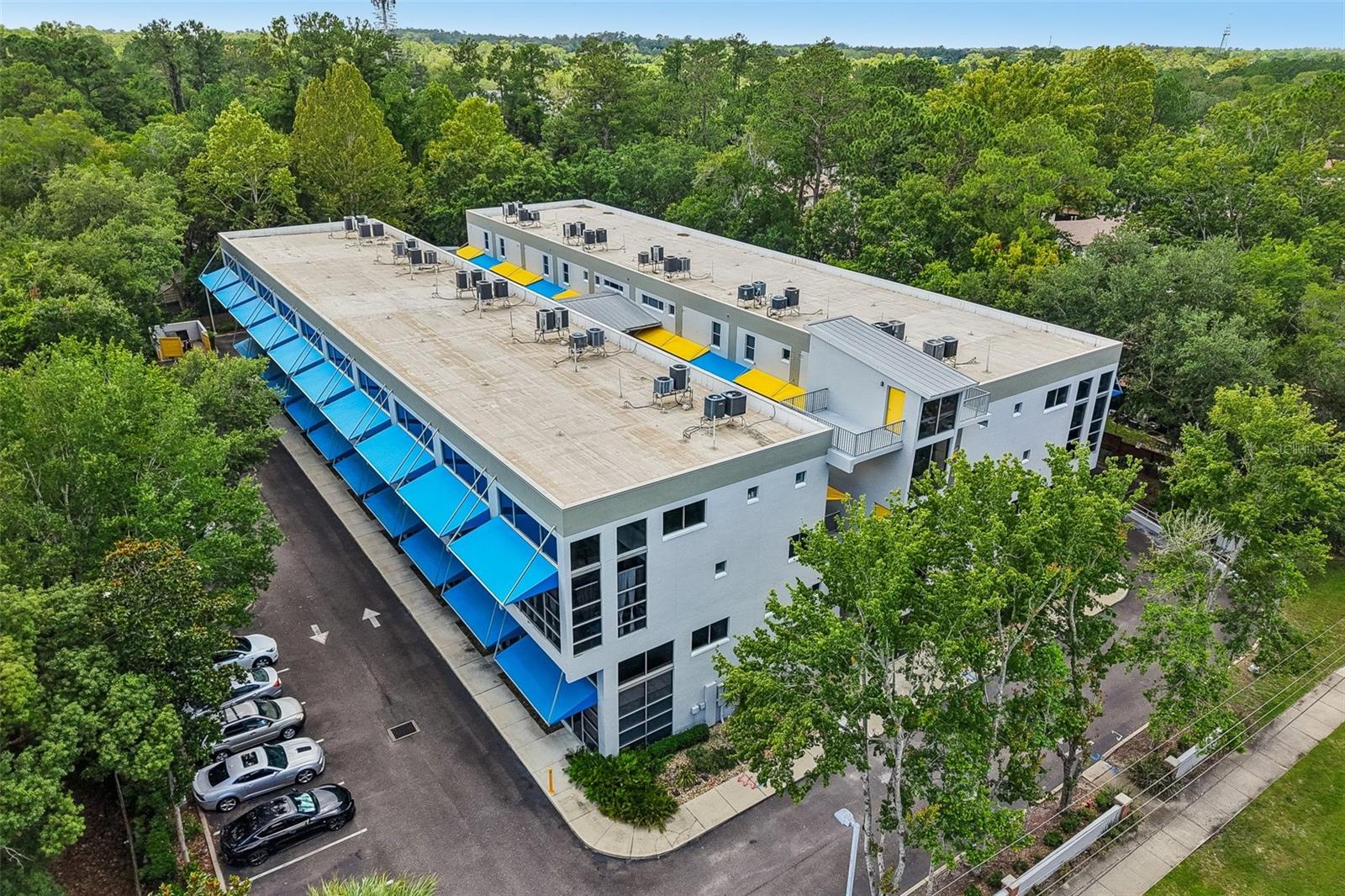 LOFTS OASIS CONDO - Residential