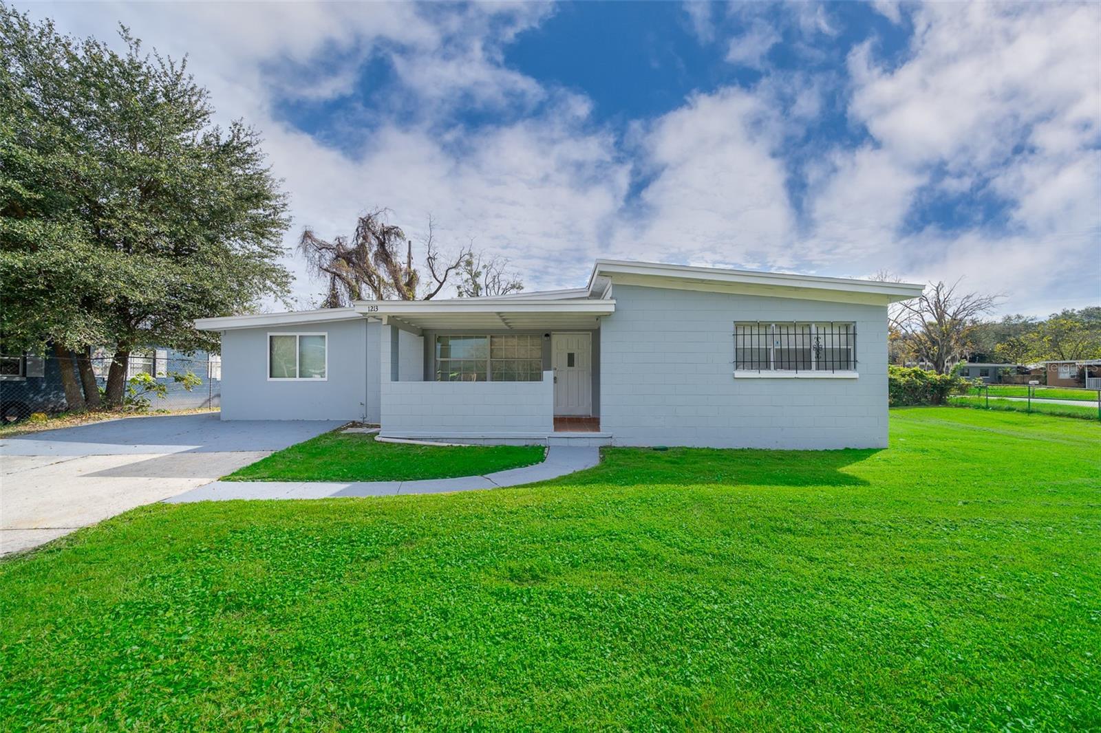 LAKE LAWNE SHORES ADD 02 - Residential Lease