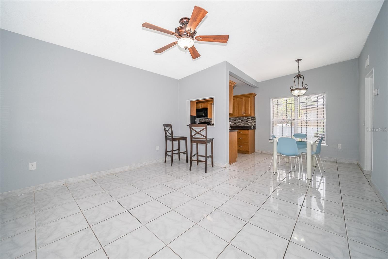 LAKE LAWNE SHORES ADD 02 - Residential Lease