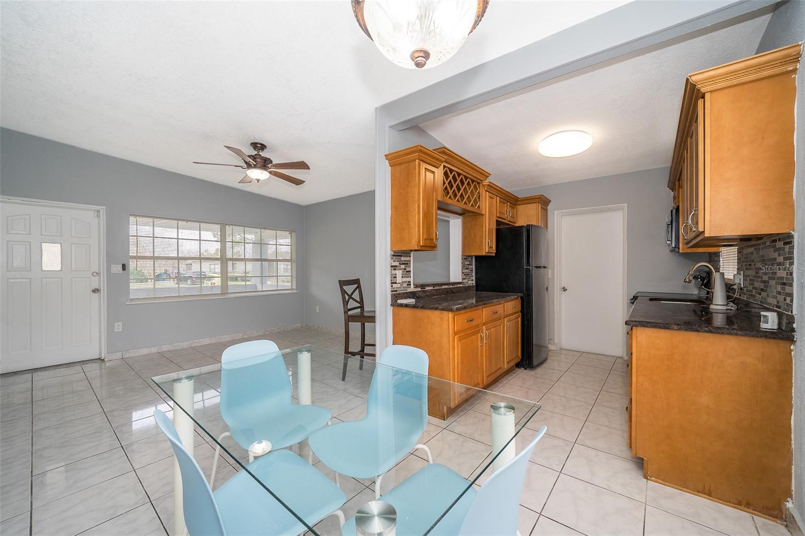 LAKE LAWNE SHORES ADD 02 - Residential Lease