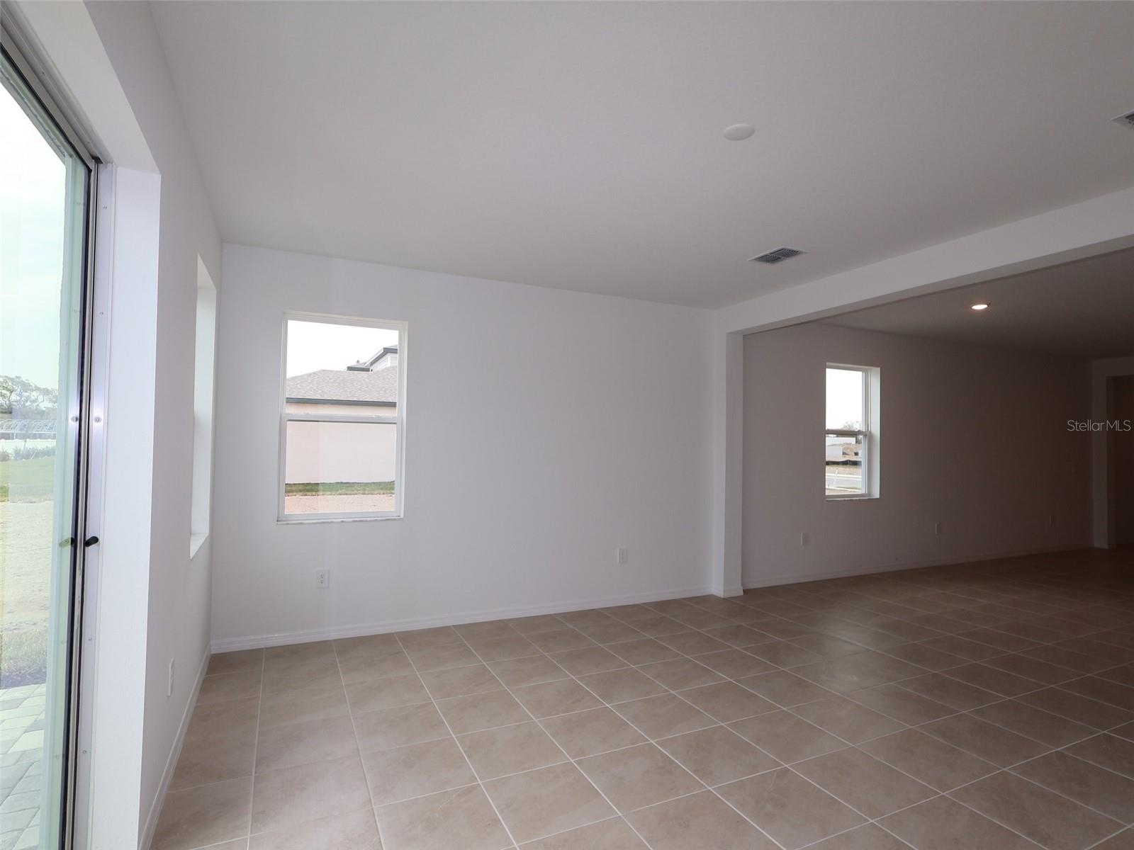 SOUTHPOINTE - Residential