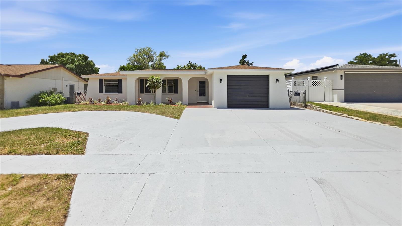 HOLIDAY GARDENS ESTATES - Residential