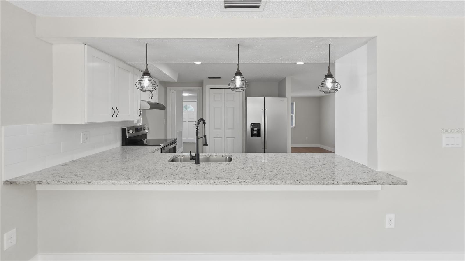 HOLIDAY GARDENS ESTATES - Residential