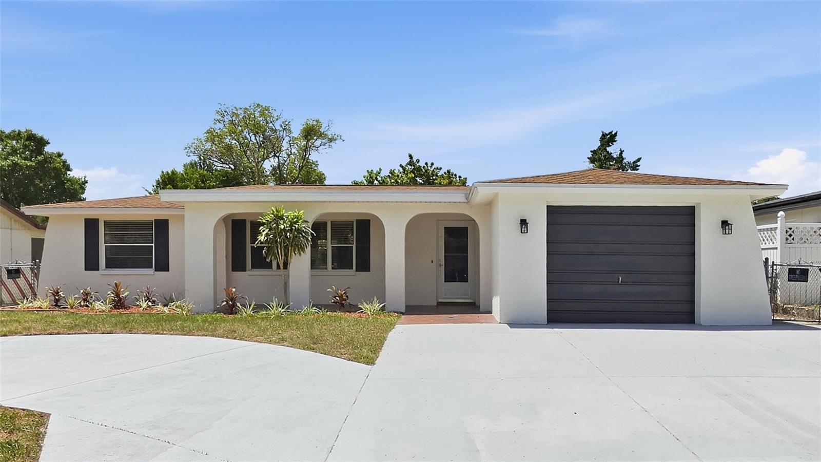 HOLIDAY GARDENS ESTATES - Residential