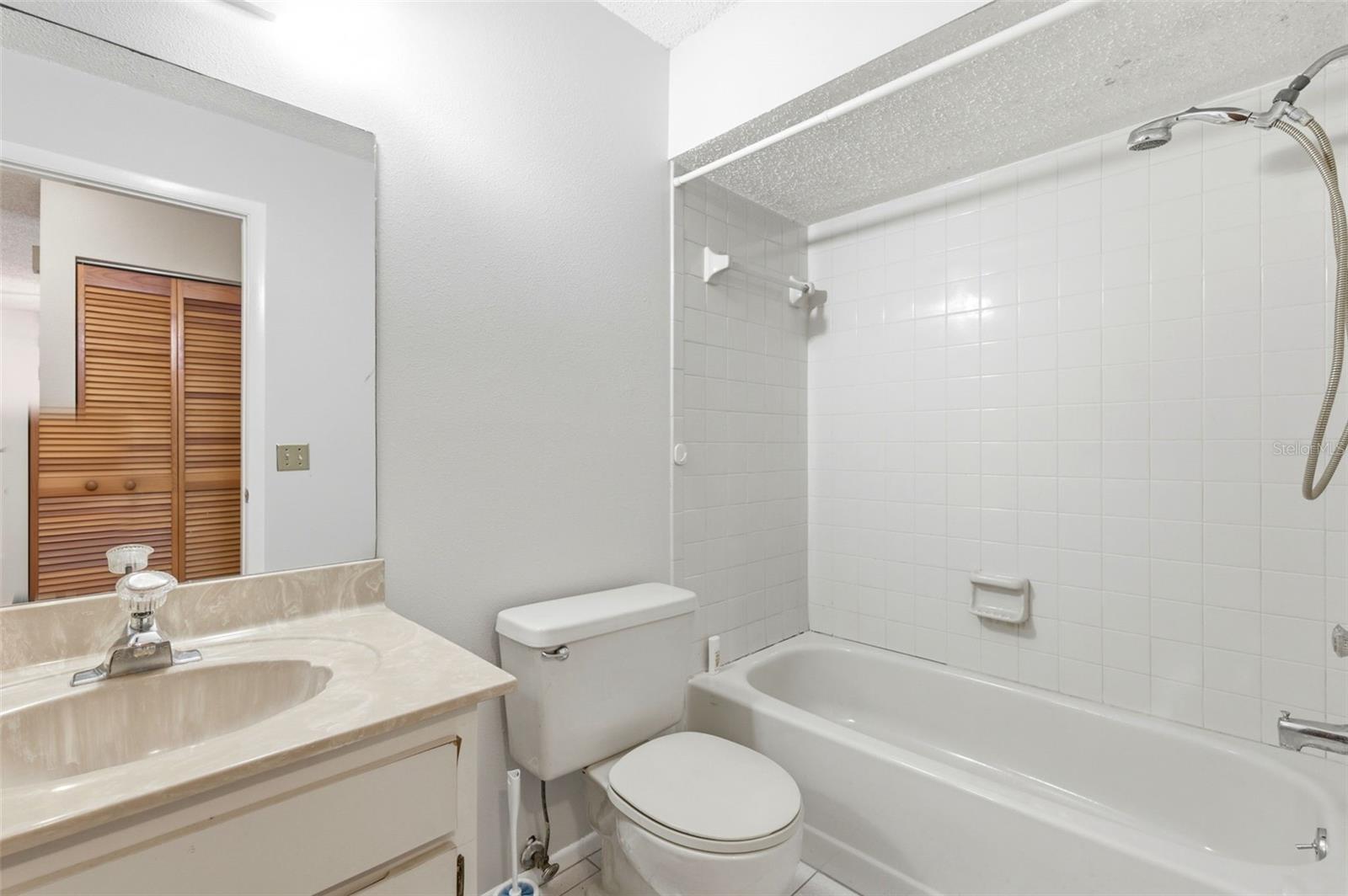 RIDGE GROVES CONDO - Residential