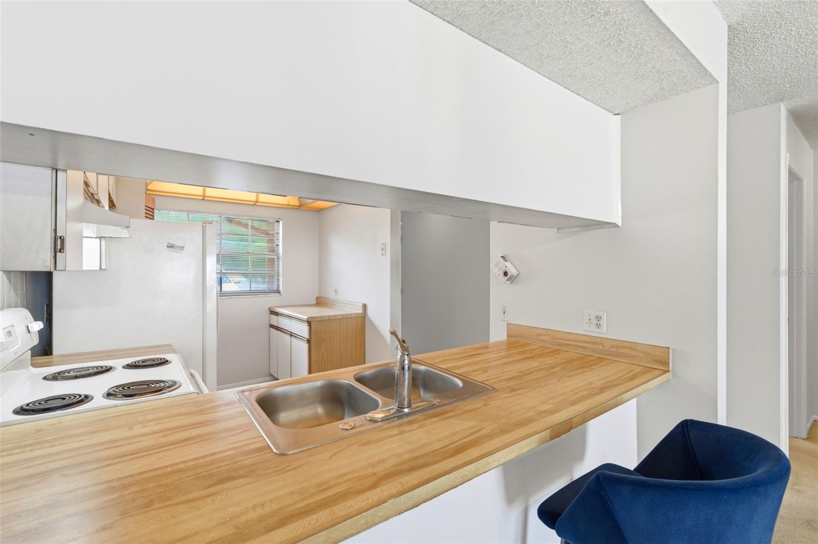 RIDGE GROVES CONDO - Residential