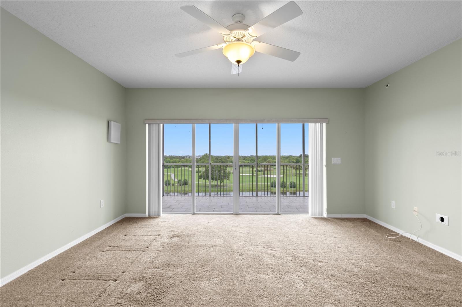 COUNTRY CLUB CONDO AT EAST BAY - Residential