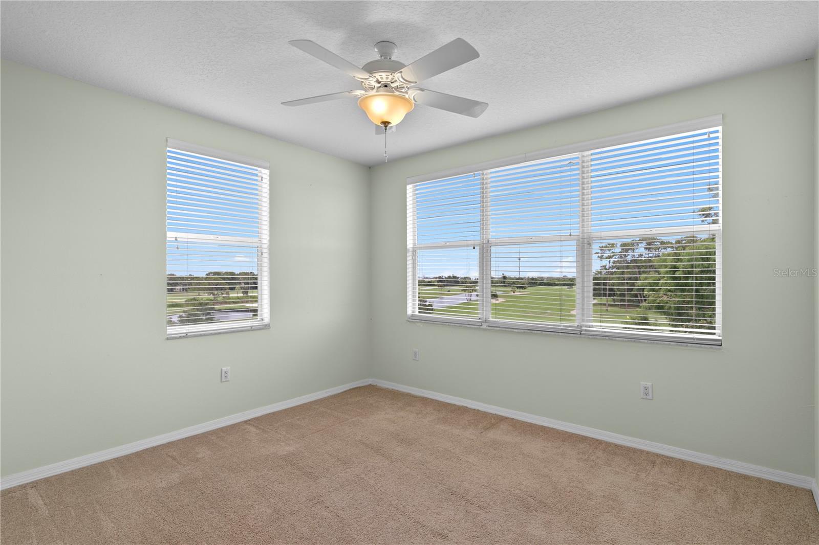 COUNTRY CLUB CONDO AT EAST BAY - Residential