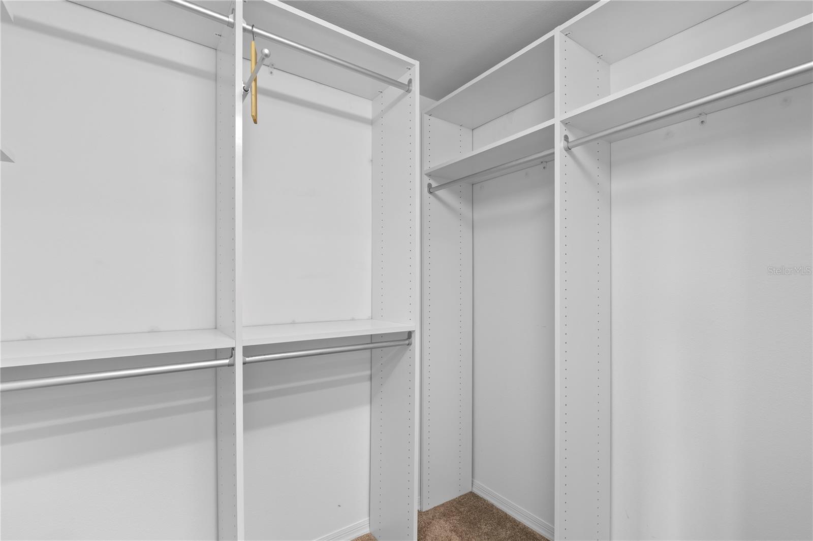 COUNTRY CLUB CONDO AT EAST BAY - Residential