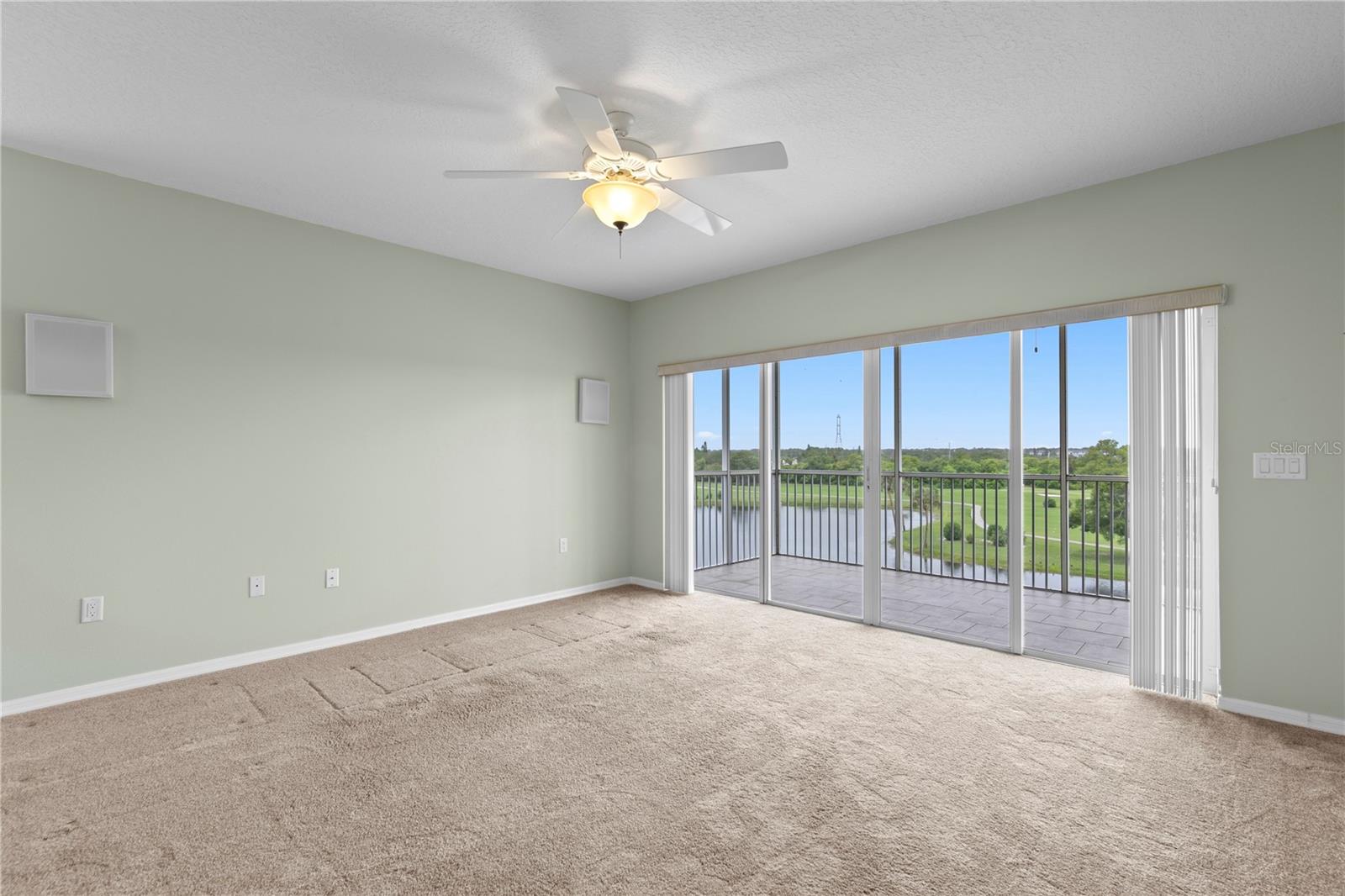 COUNTRY CLUB CONDO AT EAST BAY - Residential