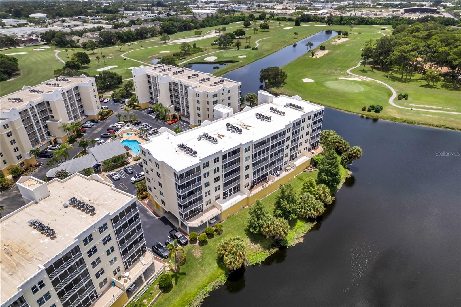 COUNTRY CLUB CONDO AT EAST BAY - Residential