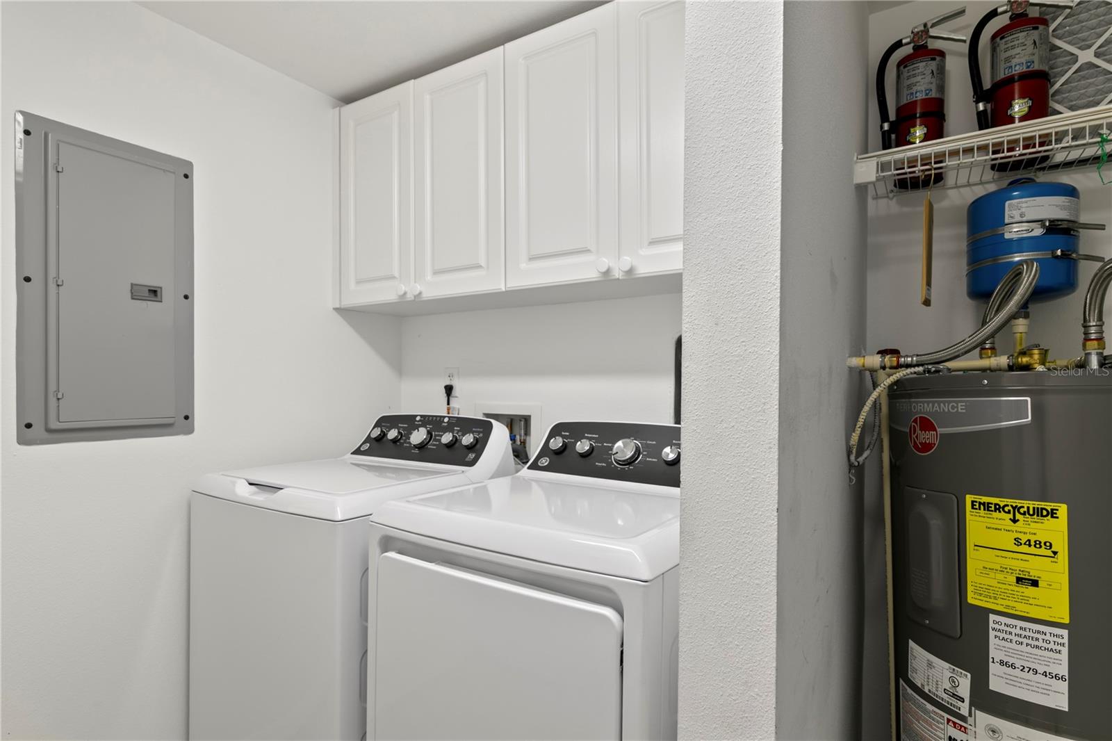 COUNTRY CLUB CONDO AT EAST BAY - Residential